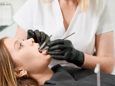 Zdrowe zęby tylko dla bogaczy. Wizyty u dentysty to dla mnie finansowy koszmar