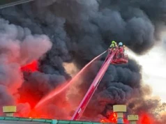 Pożar hali produkcyjnej w Wielkopolsce. Mieszkańcy dostali alert RCB