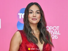 Paulina Krupińska zachwyciła w Operze Leśnej. Uwagę zwraca głęboki dekolt