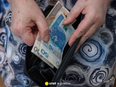 Seniorka "zainwestowała" w kryptowaluty. Straciła niemal 200 tys. zł