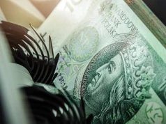 Szef CIA w Moskwie, złoty na kolanach