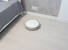 Robot odkurzający ujawnił zdradę. Mąż wygrywa w sądzie, a póżniej trafia do więzienia