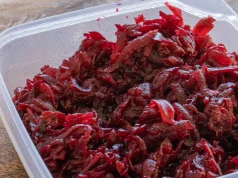 Co roku robię te buraki do słoików. Banalny przepis na najlepsze przetwory