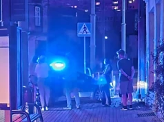 Na ul. Gliwickiej kierowca samochodu osobowego uderzył w stojące auto. Był kompletnie pijany