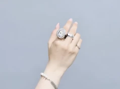 Kultowy gadżet lat 90. skurczył się o połowę. Oto Tamagotchi Ring
