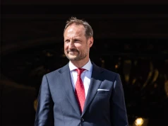 Pogrążona w żałobie Norwegia ma nowego króla. Nie potrzebował koronacji