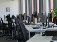 147,7 mln dni – tyle wyniosła absencja chorobowa Polaków w pierwszym półroczu 2026 r.