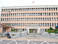 2,6 promila i dożywotni zakaz prowadzenia. Świadkowie ujęli kierowcę przed starostwem w Siedlcach