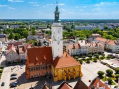 Ławka Havla w Opolu za 80 tys. zł. Pomnik stanie w centrum knajp i ogródków