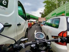 Ulga dla motocyklistów w korku. Filtrowanie wchodzi do gry