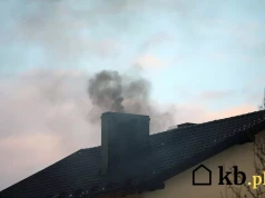 Ten dźwięk z komina powinien postawić domowników na nogi. Liczą się minuty
