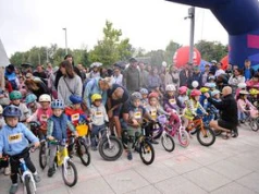 Kraków: Trzecia edycja "Zawodów Rowerkowych" za nami. Miasteczko ruchu drogowego, rowerowe wyścigi i tłumy w ostatni weekend wakacji w Cogiteonie