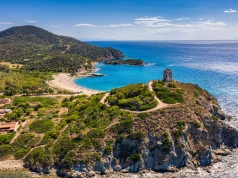 City break na Sardynii za 529 PLN 💚🤍❤️ Loty i noclegi w centrum Cagliari