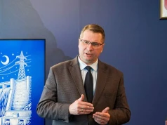 Czarnek uderzył w Morawieckiego. „To niebywałe skurczysyństwo”