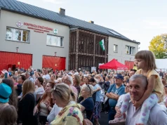 Piknik rodzinny na Dąbrowie Narodowej