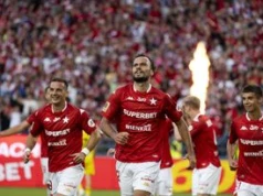Wygrane derby Krakowa z Wieczystą, czyli piłkarze Wisły ciężko pracowali na dobre oceny