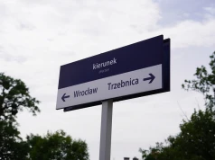 Podwrocławska trasa kolejowa, z której korzysta milion pasażerów doczeka się elektryfikacji
