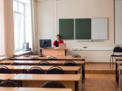 Braki kadrowe w koszalińskich szkołach będą uzupełniane nadgodzinami