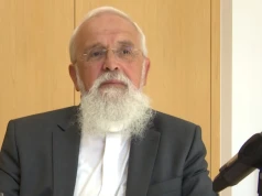 Niemiecki biskup nie chce nawracać ludzi na katolicyzm i atakuje AfD. Wspierał także LGBT i zamykanie kościołów w czasie Wielkiej Histerii