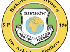Szkoła jak forteca? Gdy zamiast dialogu pojawiają się paragrafy i mur milczenia ws. Amelki z Krakowa