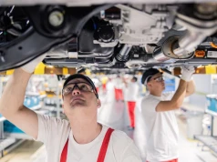 Polska motoryzacja pęka na pół. Fabryki części mają już 311 mln zł zaległości