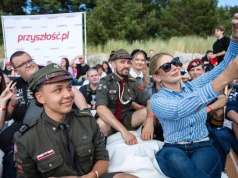 Magiczny wieczór w Juracie. Tak wyglądał pierwszy dzień Przyszłość.pl