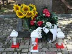 Minister kultury: pogrzeby w Ostrówkach i Woli Ostrowieckiej to krok w odzyskiwaniu pamięci historycznej