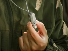 Wygląda jak breloczek, ale w środku znajdziesz tylko przydatne narzędzia