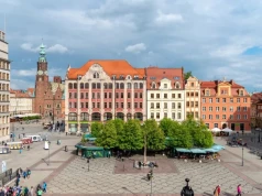 Na plac Solny we Wrocławiu nocą wjedziesz tylko po kwiaty