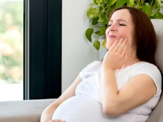 Ból zęba w ciąży – leczenie zębów w ciąży. Kiedy udać się do dentysty i jak uśmierzyć ból zęba?