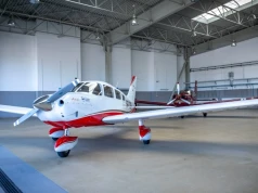 Kupili samolot za 2 mln zł. Ma nauczyć pilotów latać na ślepo