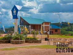 Alphonsine miała 17 lat, gdy zobaczyła tajemniczą kobietę. Kilka lat później Rwanda spłynęła krwią
