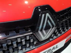 Renault wraca tylnymi drzwiami do Lotusa. Nowe V8 ma przekroczyć 1.000 KM