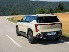 Hybrydowa Kia Seltos ma już pierwsze ceny – na początek w Niemczech. Do wyboru napęd na przód lub e-AWD