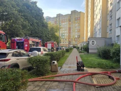 Kłęby czarnego dymu zaniepokoiły mieszkańców. Nie żyje kobieta