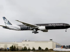 Air New Zealand z 336 mln dolarów straty. Linie wskazują na drogie paliwo i problemy z silnikami