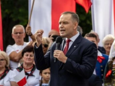Rodzice mieli mieć darmowy e-Dziennik. Prezydent zawetował ustawę i zmienił plany MEN