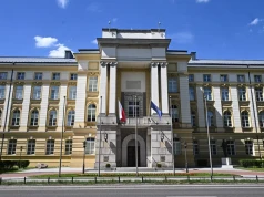 Protest przed siedzibą KPRM. Nauczyciele rozczarowani Tuskiem