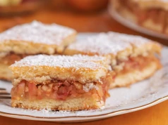 Babcia zdradziła mi, jak zagęszcza jabłka do szarlotki. Zawsze tak robi