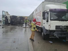 Wypadek na autostradzie A1. Droga w kierunku Katowic jest całkowicie zablokowana
