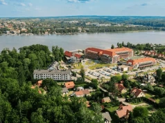 5⭐ hotel na Mazurach z aquaparkiem 🌊 i strefą spa nad Jeziorem Drwęckim 🏖️