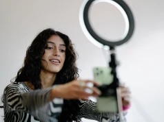 New York Times: firmy coraz częściej zatrudniają influencerów wygenerowanych przez AI