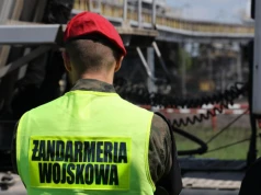 Fałszywy alarm w jednostce wojskowej. Dwóch mężczyzn w rękach służb