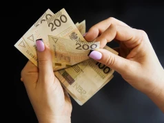 Praca za co najmniej 10,5 tys. zł. Nie pytają nawet o staż, ale jest jeden warunek