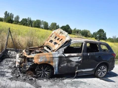 Zarządca domu seniora zlecił podpalenie auta na posesji inspektor budowlanej
