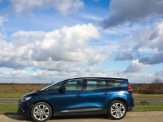 Używany Renault Grand Scenic IV z dieslem. Przegląd krajowych ogłoszeń
