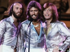 Nie tylko Bee Gees. Oto 10 największych przebojów Barry'ego Gibba