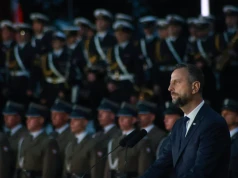 Kosiniak-Kamysz przestrzega: Taka wojna się dzieje w tym momencie