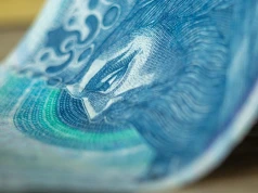 NBP chce zmusić banki do wypłacania gotówki. Proponuje zmianę prawa