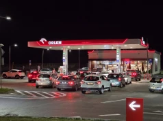 Nocne kolejki po tańsze paliwo w Lublinie. Od 1 września kierowcy zapłacą znacznie więcej